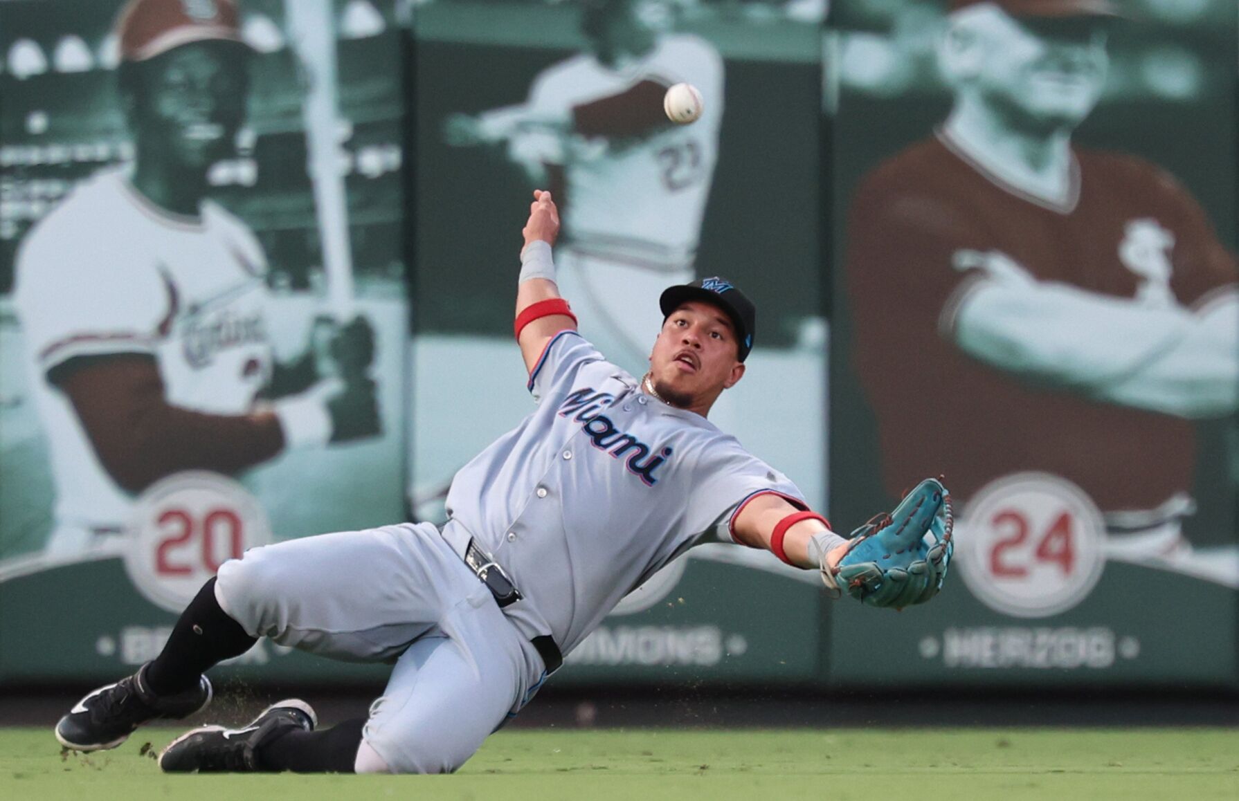Miami Marlins vs 最新杏吧原创 Cardinals, Monday